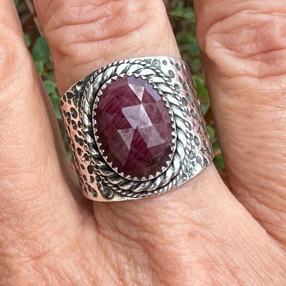 The Wanderlust Ring in Ruby Sapphire, Textured Sterling Statement Ring with Roped Bezel