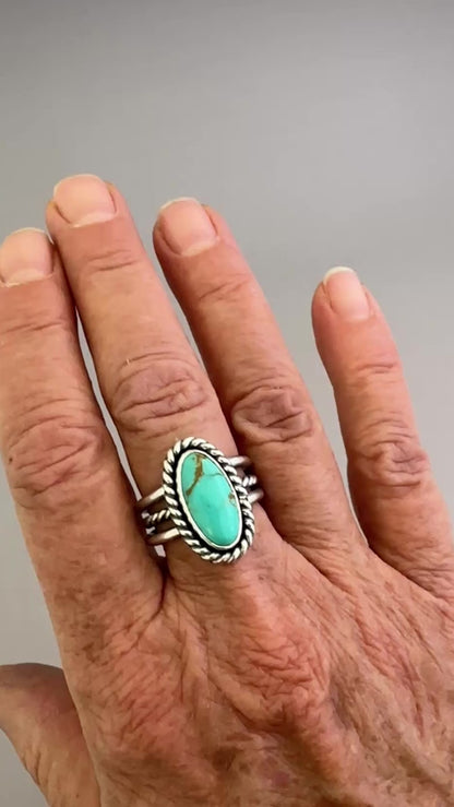 Kingman Turquoise and Sterling Silver Ring, Turquoise Solitaire Ring, Roped Bezel, SIZE 7.5