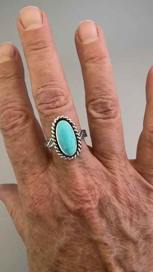 Kingman Turquoise and Sterling Silver Ring, Turquoise Solitaire Ring, Roped Bezel, SIZE 8.25